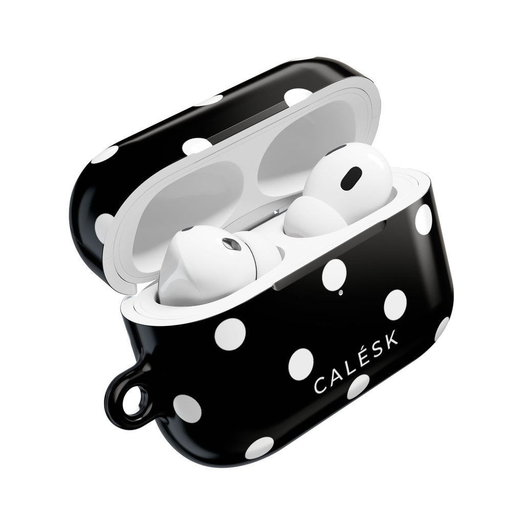 Editorial Earbuds Case